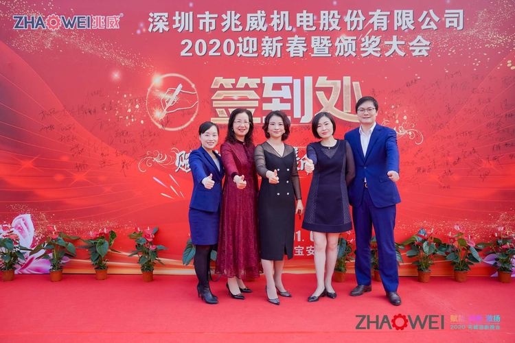 HJC�ƽ�ǹ�������ӭ�´��߰佱���